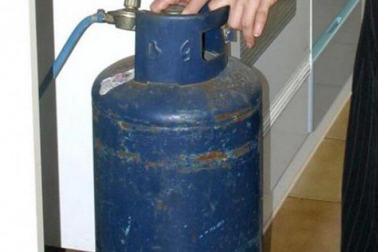 Bombole del gas difettose, scatta il sequestro nel Casertano