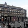 Folla a Napoli nel giorno di Pasquetta in piazza del Plebiscito