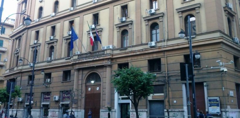 La Regione Campania pubblica il bando per gli aiuti alle imprese e anche per 3 milioni di mascherine