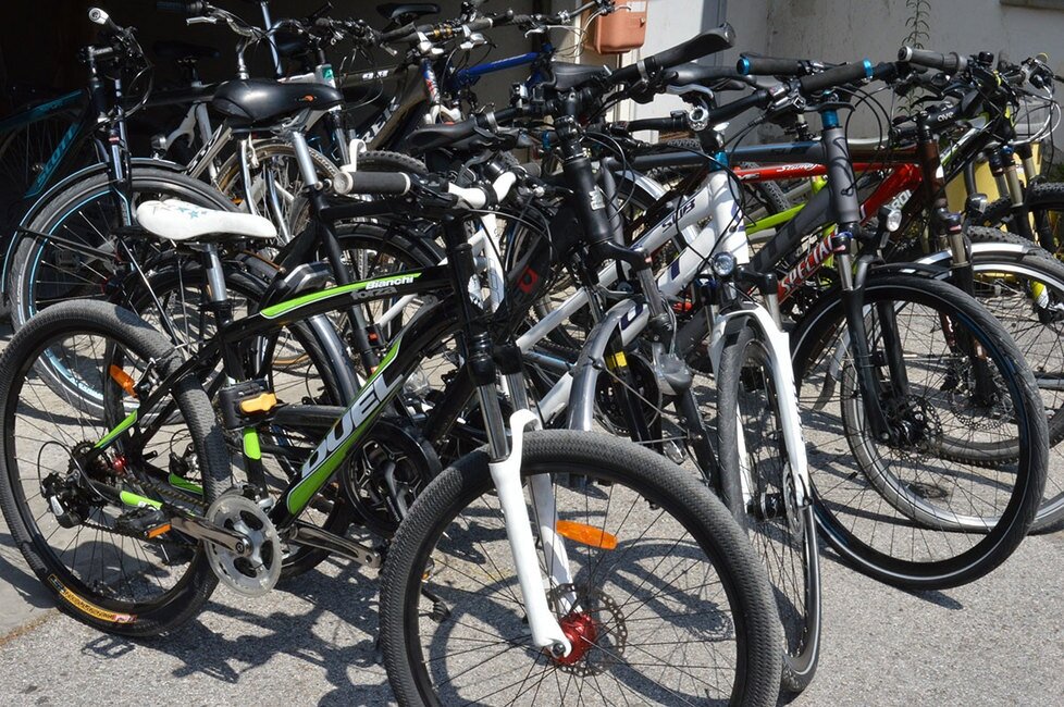 biciclette contraffatte sequestrate napoli