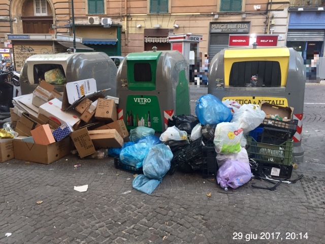 Tassa sui rifiuti, le città più care sono tutte al Sud