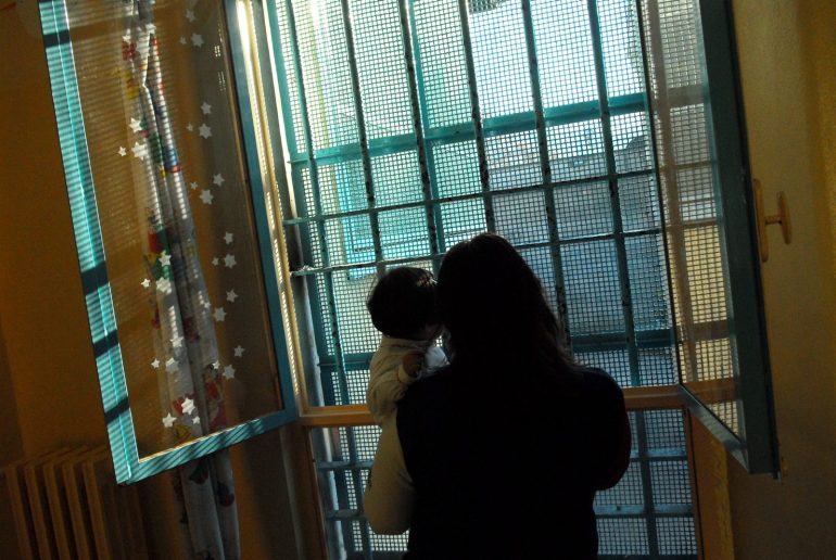 La Campania la regione con più detenute madri: 9 con 11 figli al seguito