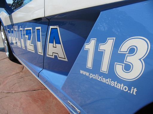 La polizia passa al setaccio Scafati: 68 identificati
