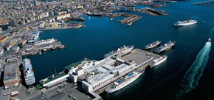 Napoli: da domani nuova fermata alibus nel porto