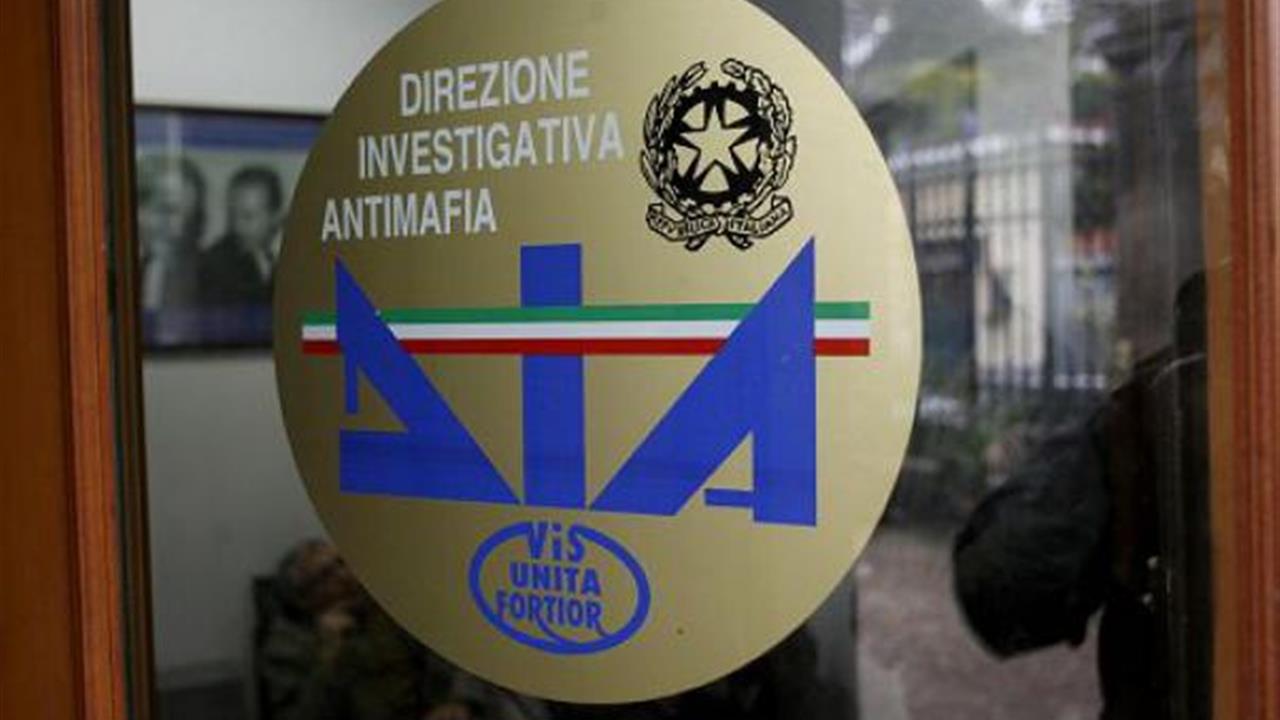 Mafia, sequestrati beni per mezzo milione di euro agli eredi del boss Agate ‘papetto’