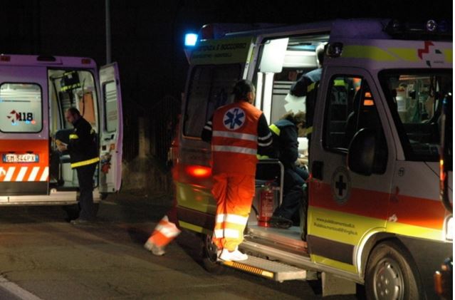 Scontro tra Ape Car e un’auto nel Casertano: tre morti