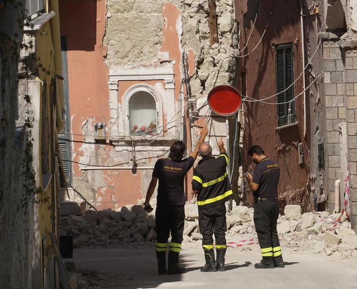Terremoto a Casamicciola, il Capo della Protezione Civile ringrazia l’ASL Napoli 2 Nord e la Direzione ASL