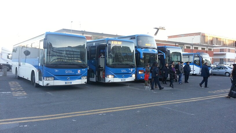 De Luca annuncia l’arrivo di 950 nuovi bus in Campania entro fine 2020