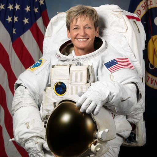 Torna a casa Astro Peggy, l’astronauta dei record: attesa per l’arrivo di Nespoli nella Stazione spaziale