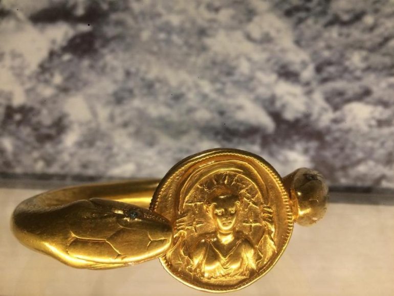 All’Antiquarium degli scavi di Pompei, la mostra Tesori sotto i lapilli. Arredi, affreschi e gioielli dall’Insula Occidentalis