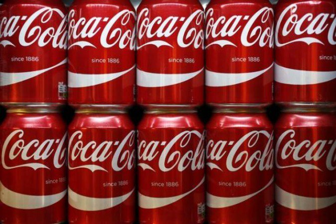 Coca Cola contro sugar e plastic tax, fabbriche a rischio chiusura: anche Marcianise