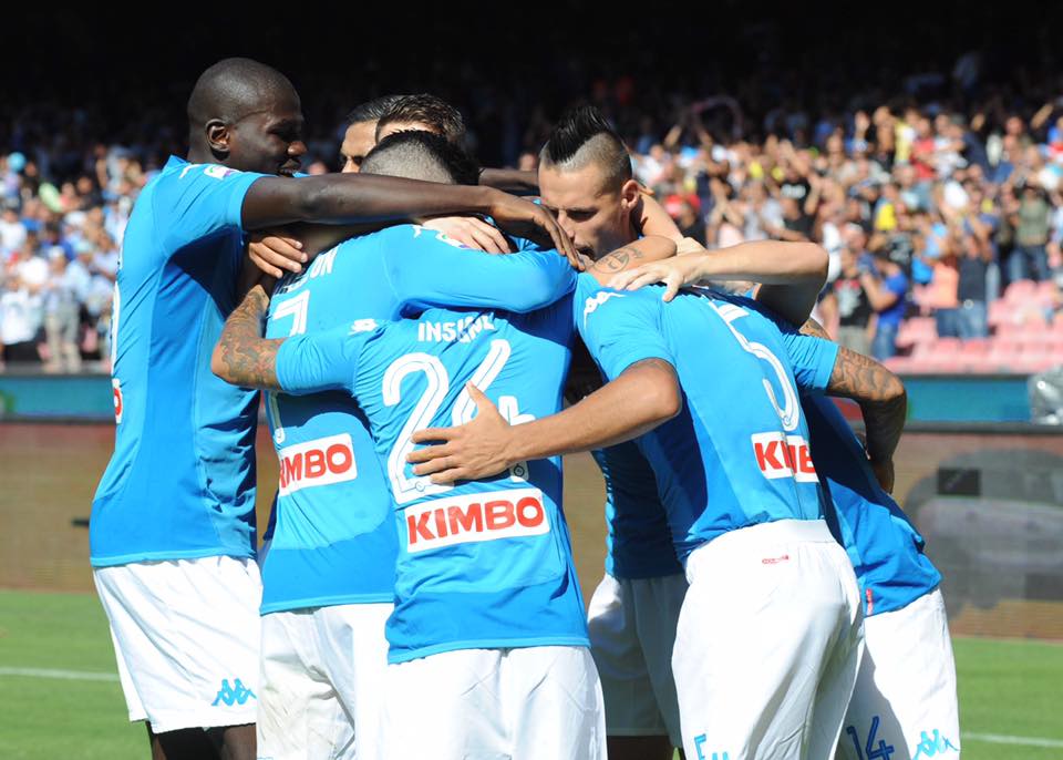 Napoli, una vittoria contro la Viola per tornare primi grazie al pari tra Inter e Juve