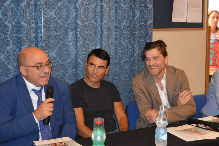 Teatro Supercinema: dodici spettacoli in cartellone per la direzione artistica di Lello Radice