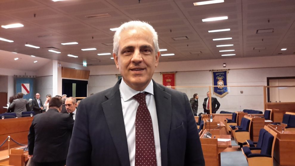 Campania, il consigliere Passariello: ”I lavoratori dei Consorzi di Bacino vantano da anni arretrati di stipendio”