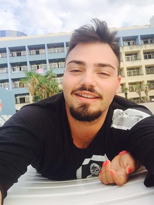 Napoli, si schianta con la moto: muore 21enne del rione Sanità