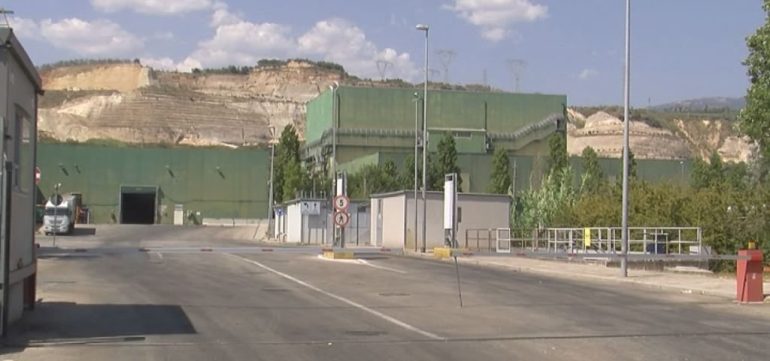 Stir di Battapaglia saturo, i Cinque Stelle: ‘in arrivo una nuova emergenza rifiuti’