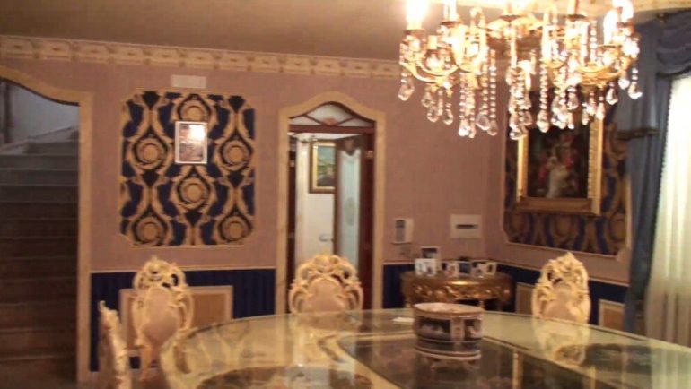 Gomorra girata nella villa del boss Gallo, il manager di Cattleya si difende: ”Non sapevamo di chi fosse”