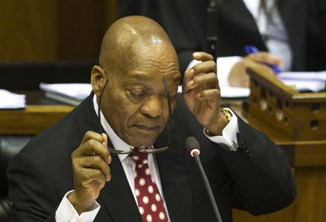 Sudafrica: colpo del ko al presidente Zuma
