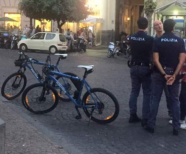 Napoli, al Vomero poliziotti in bici come in Scandinavia. IL VIDEO