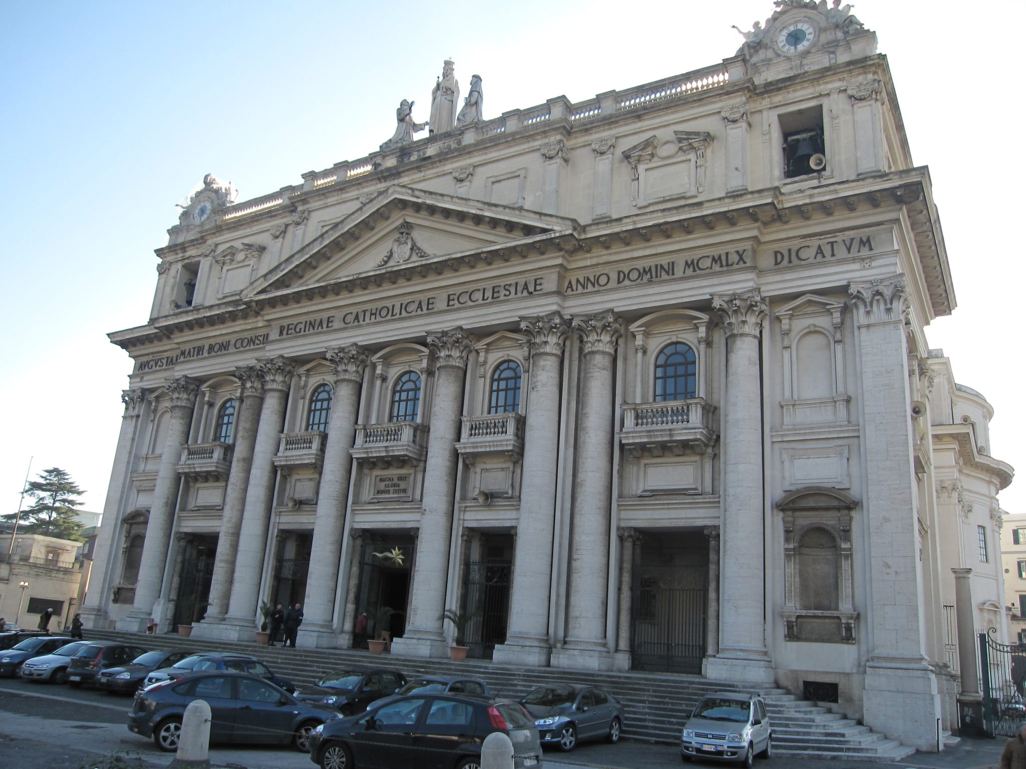 Napoli, il Cardinale Sepe illustra il restauro della Basilica di Capodimonte