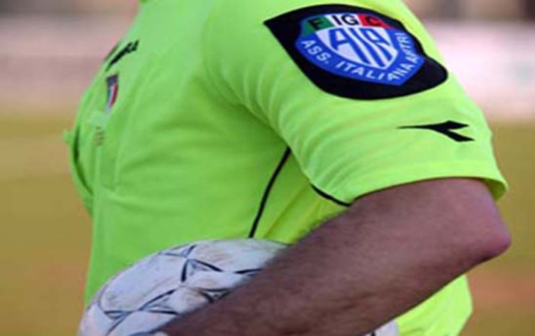Calcio campano violento, ecco i provvedimenti dopo il fine settimana di fuoco