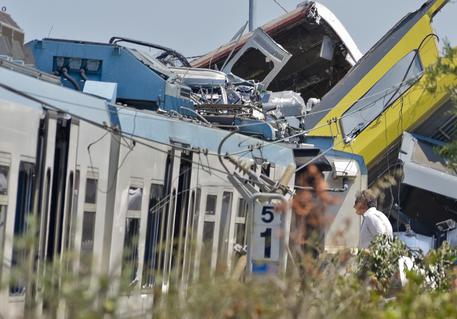 Puglia: torna a lavorare il capostazione del disastro