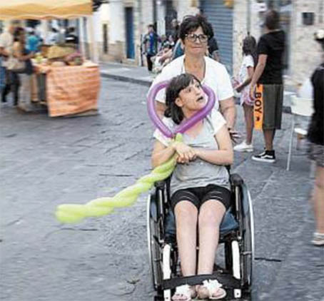 Napoli, Maria mamma di una ragazza disabile: ”Noi genitori senza aiuti”