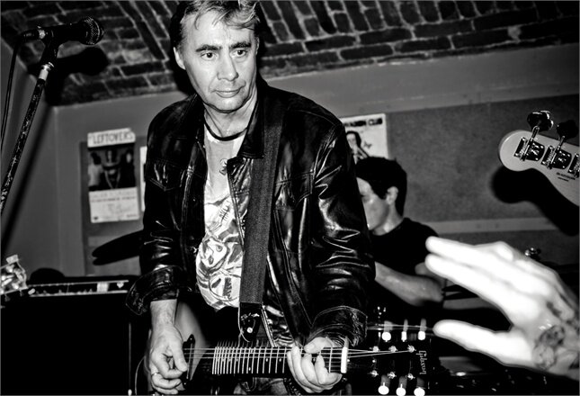 Glen Matlock, bassista dei Sex Pistols, a Milano per la presentazione di La Storia del Punk di Stefano Gilardino