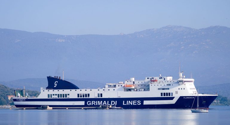 Napoli, il gruppo Grimaldi assume 500 marittimi italiani