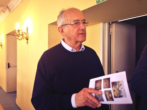 Un gesuita a Scampia, il libro di padre Valletti che racconta a sua esperienza nel quartiere