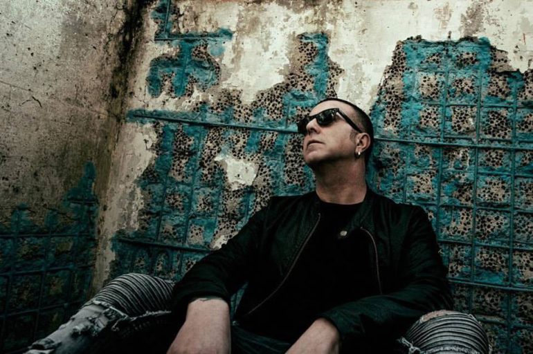 Franco Ricciardi oltre i confini nazionali. Il 14 dicembre live al 93 Feet Est di Brick Lane a Londra