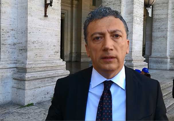 Napoli, elezioni avvocati: il presidente uscente Armando Rossi il più votato