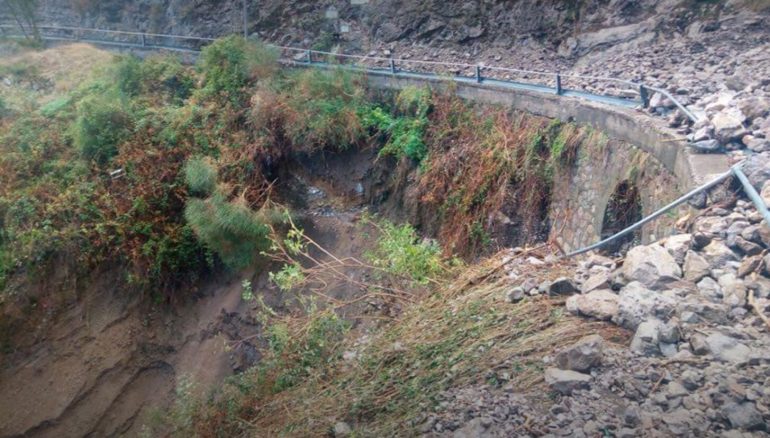 Frane e smottamenti sul Monte Faito, Cirillo (M5s): “Per gli abitanti Natale da eremiti”