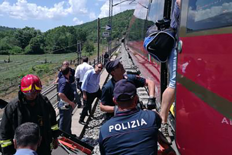 Casoria, cadavere sui binari della Tav: treni in ritardo