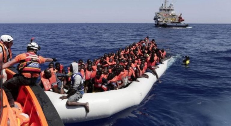 Dramma migranti: a Modica un 22enne muore di fame