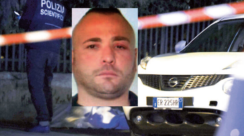 Napoli, ritrovata a Ponticelli l’auto usata dai killer di Nocerino