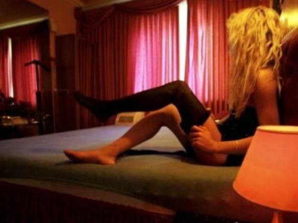 Giro di prostituzione nella Movida salernitana: 4 arresti