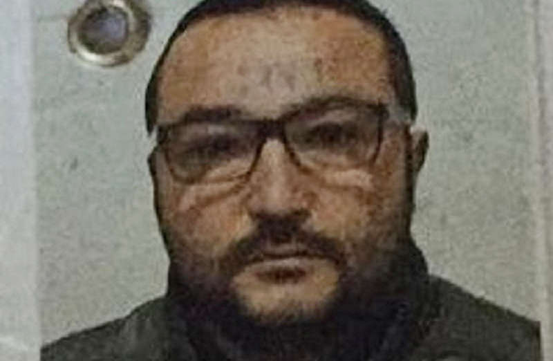Napoli, uccisero e bruciarono un tunisino che aveva violentato un ragazzino: arrestati due del clan Mazzarella