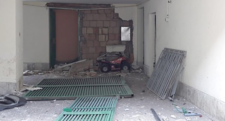 Bomba a San Giovanni: i morti sono legati al clan Reale. I NOMI
