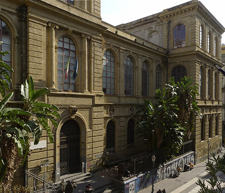 Inchiesta sulle molestie all’Accademia delle Belle Arti di Napoli: confronto con persone informate dei fatti