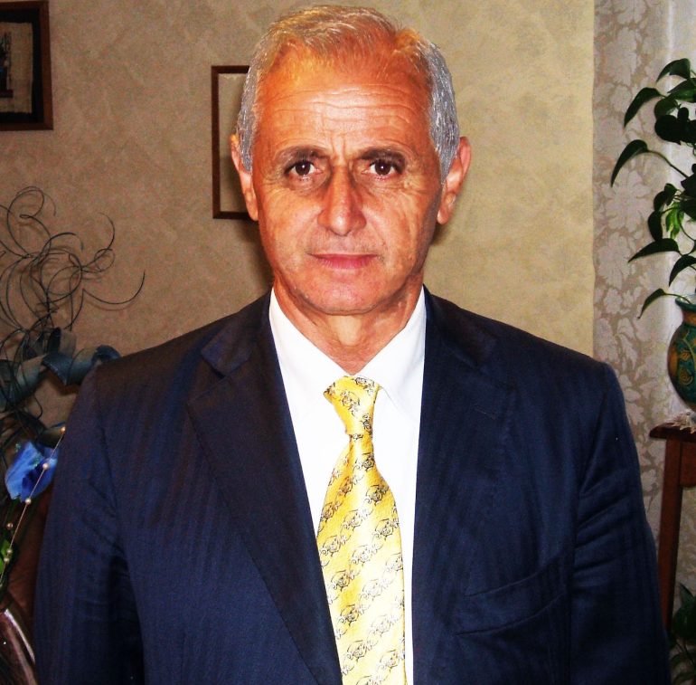 Spari contro la casa dell’ex sindaco di Casandrino