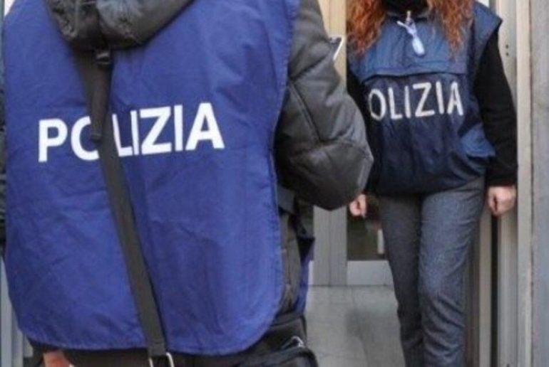 Arrestato a Napoli il boss degli immigrati clandestini: 10mila euro a persona