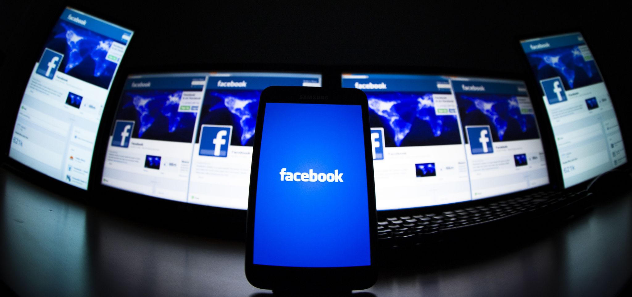 Facebook lancia la ‘Pagella Politica’ e la Fondazione contro le Fake news