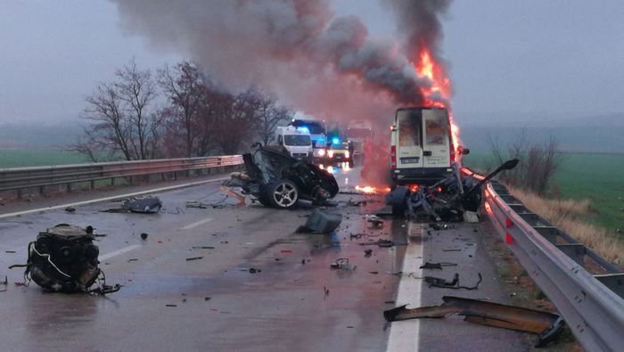 Due morti in un incidente in autostrada nel Salernitano