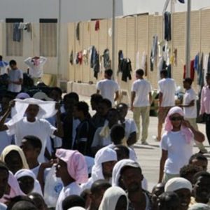 Affare migranti, la Procura di Benevento chiede il processo per 37 persone accusate di truffa e corruzione