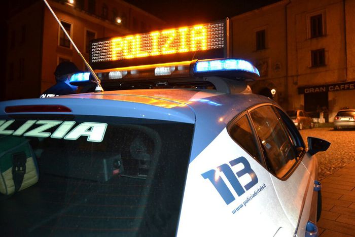 Avevano 18 chili di hashish nel Suv: arrestati due corrieri a Salerno