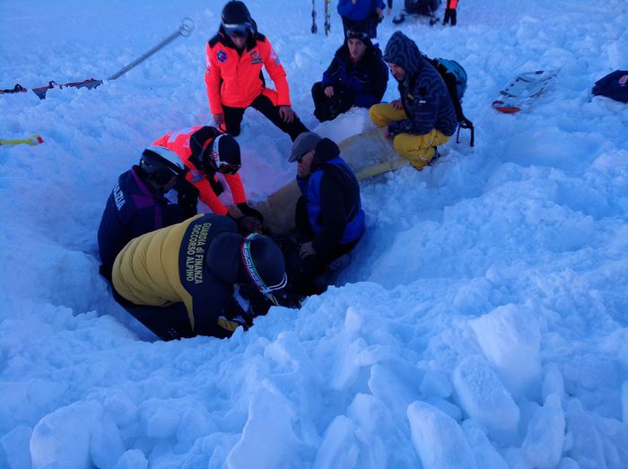 Due sciatori campani travolti da una valanga a Roccaraso: uno è grave