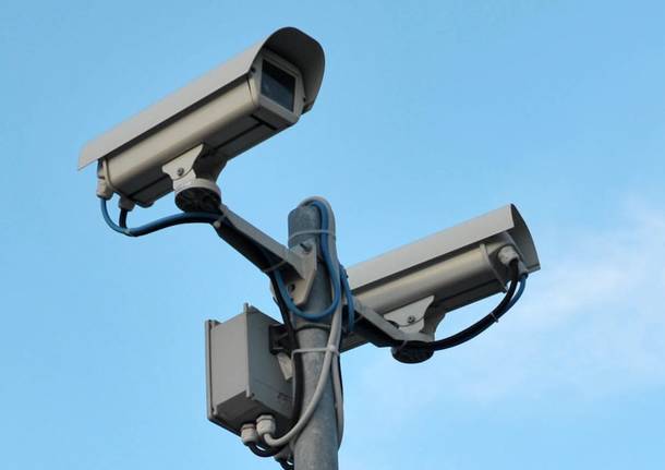 Caserta, lotta alla criminalità: un piano da 270 telecamere in 16 comuni