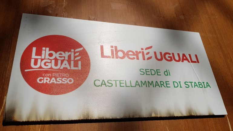Castellammare, intimidazione alla sede di Leu nel Centro Antico