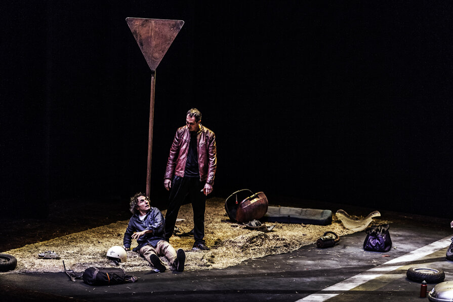 ‘Qui e ora’ di Mattia Torre, in scena al Teatro Nuovo di Napoli. Da mercoledì 21 febbraio